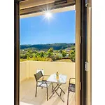 Fedra Villa *