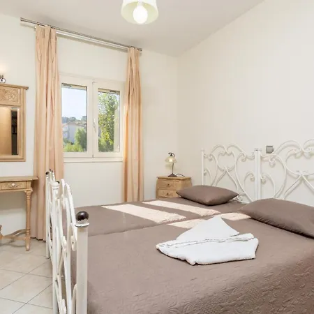 Fedra Villa Poros (Kefalonia)