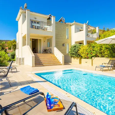 Fedra Villa *